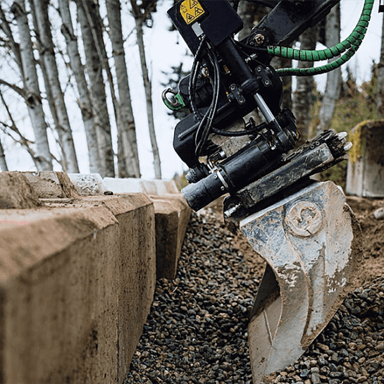 X07 S40 DB DamionLake 600x600 X07_S40_DB_DamionLake_600x600.png